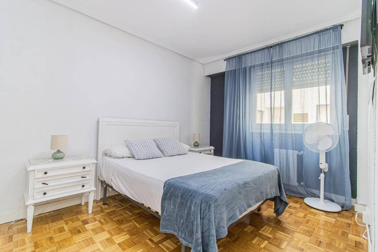 Your Large Family Apartment in Zaragoza 1