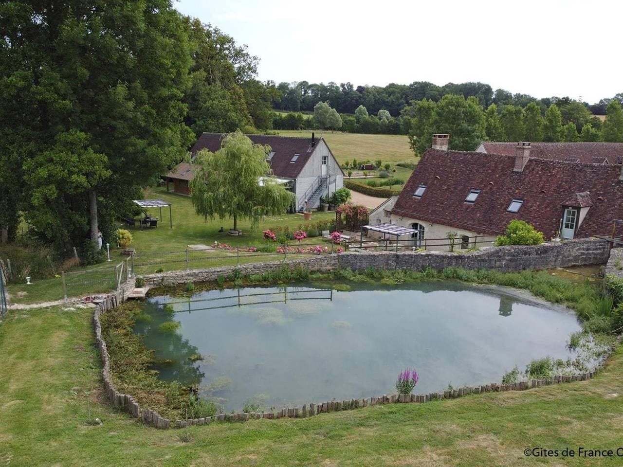 Foto 4 von 36: Authentisches Haus mit Pool, Kamin und Golf im Perche