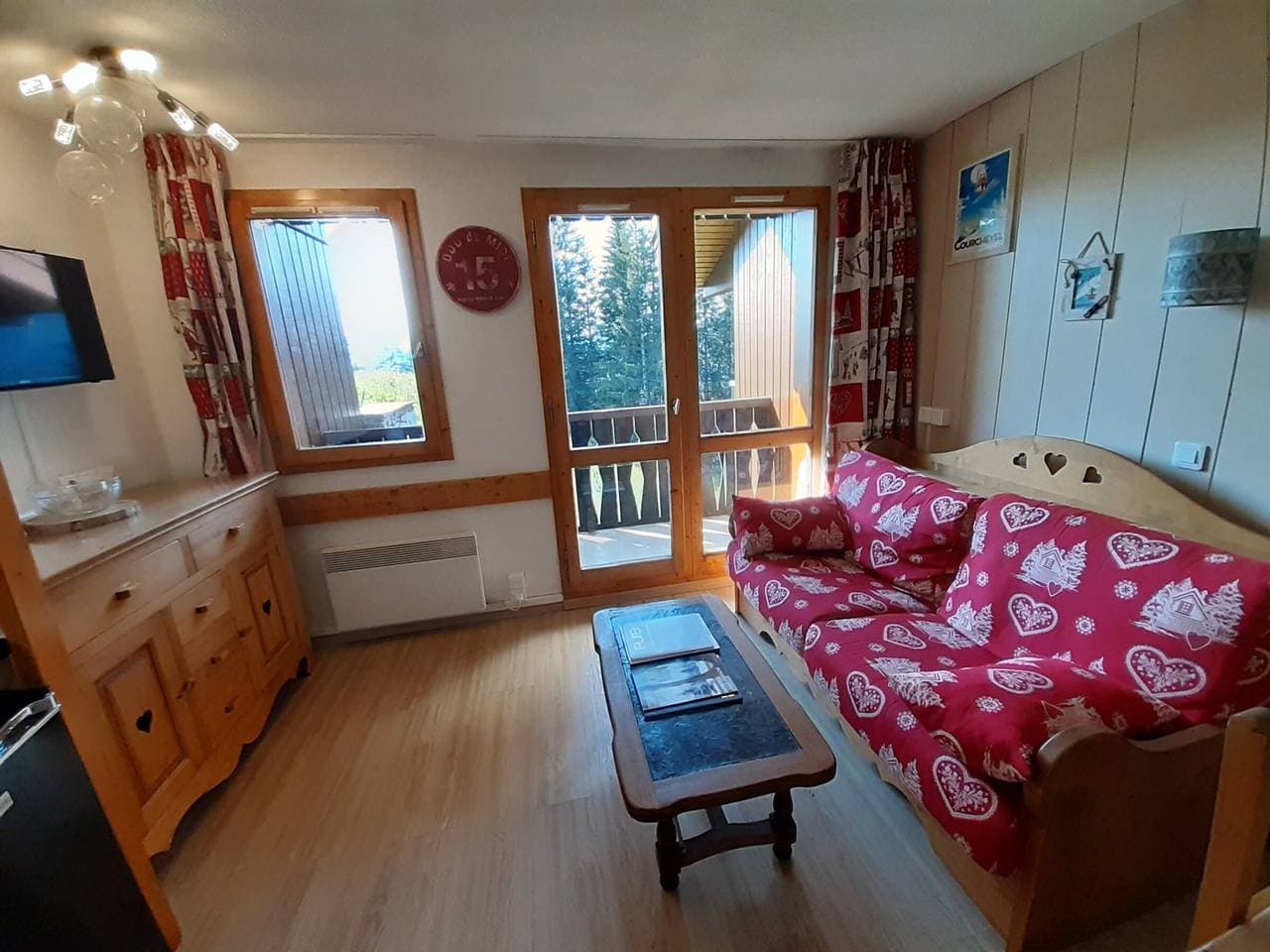 Foto 2 von 18: Apartment 5 Pers. Courchevel, in Pistennähe, überdachter Parkplatz