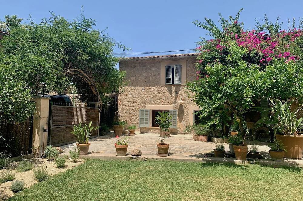 Idyllic country finca in Soller 1