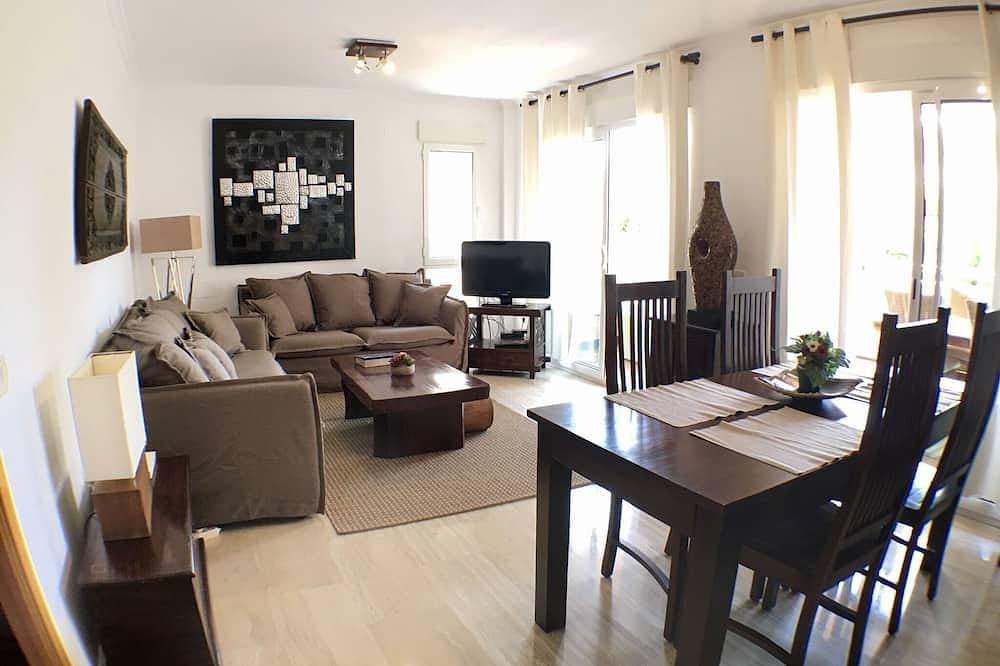 Foto 13 von 30: 🌞 Geräumige 3-Zimmer-Wohnung in einem Luxusgebäude, 150 m Strand, Internet🌞