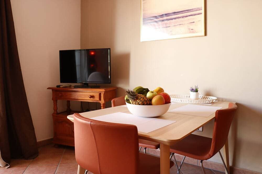 Foto 6 von 19: Playa de San Juan , 2/ 3 Personen, WiFi zum arbeiten  , 2 Gehminuten vom Meer