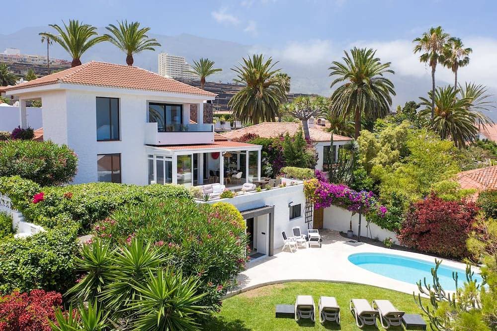 Foto 13 von 30: Sehr Küste \"Villa Romántica\"-Privater Pool, 4 Schlafzimmer, Grill, Meer View