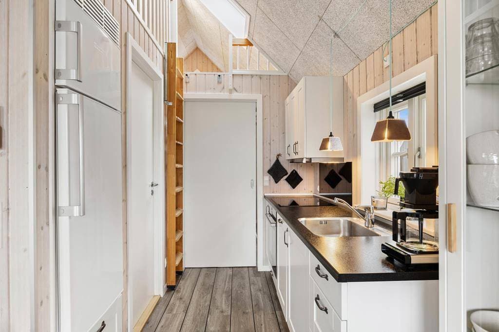 Foto 3 von 26: 2-Personen-Ferienhaus in schöner Natur, direkt am Fjord