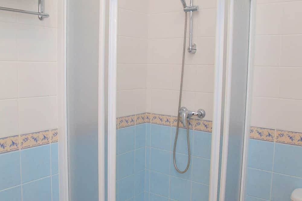 Foto 7 von 30: Private villa, surrounded by orange trees, with swimming pool, 10 minutes from the center.