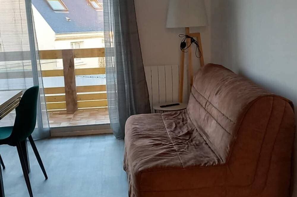 Foto 5 von 15: Apartment on the landing beach, sea view. in Ouistreham