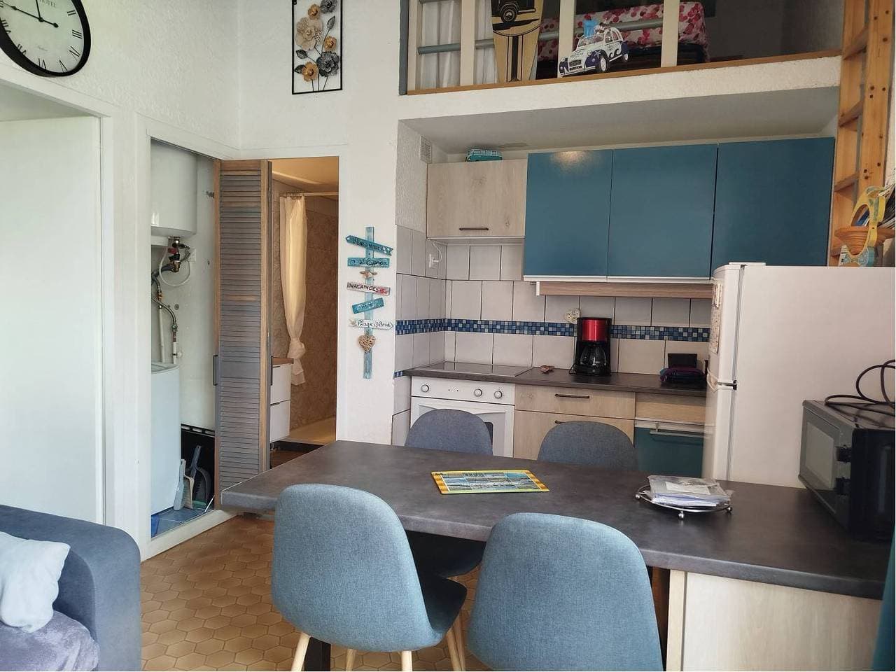 Foto 6 von 32: Ferienwohnung für 4 Personen mit Terrasse