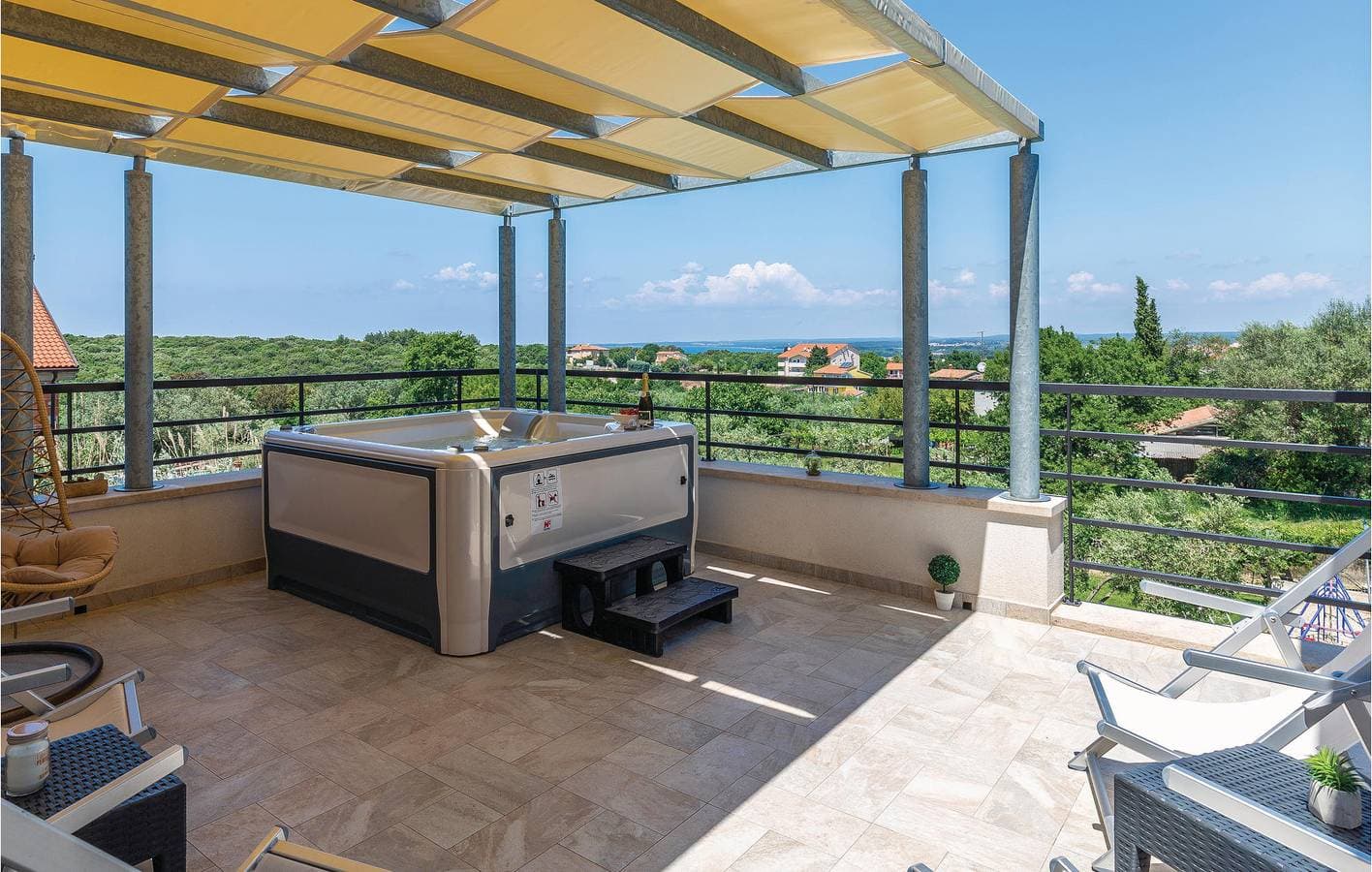 Foto 13 von 68: Charmante 2-Zimmer-Wohnung mit Terrasse, WLAN und Parkplatz in Strandnähe