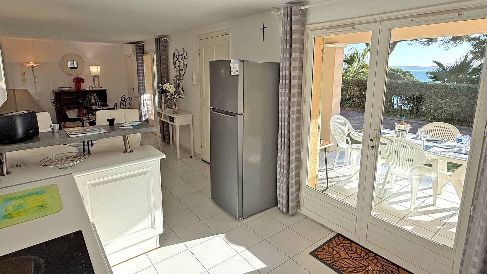 Foto 9 von 15: T2-Wohnung - 2/4 Personen - Meerblick - Klimaanlage - WLAN - Strand zu Fuß - Sainte Maxime