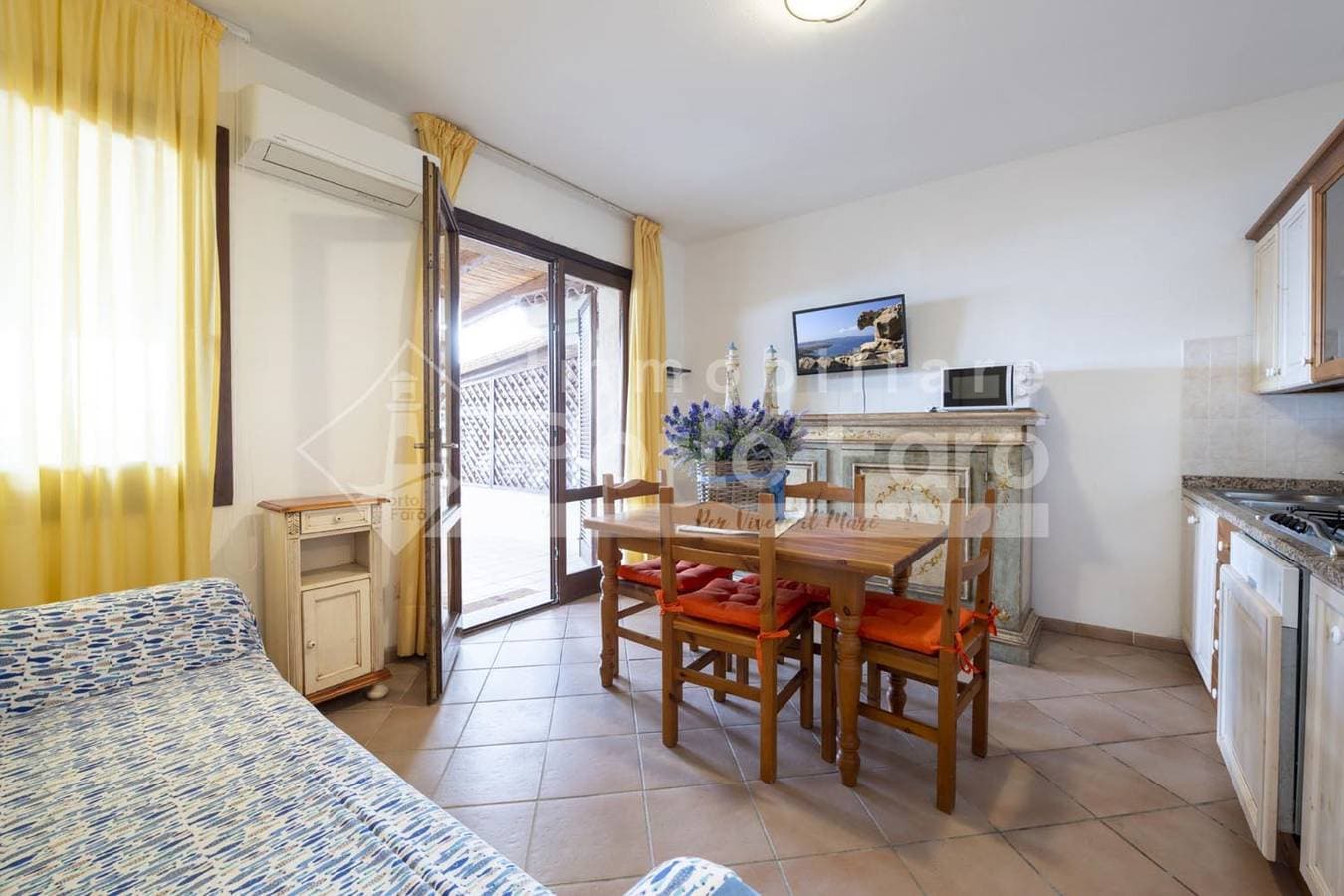 Foto 6 von 17: Ferienwohnung für 4 Personen mit Terrasse