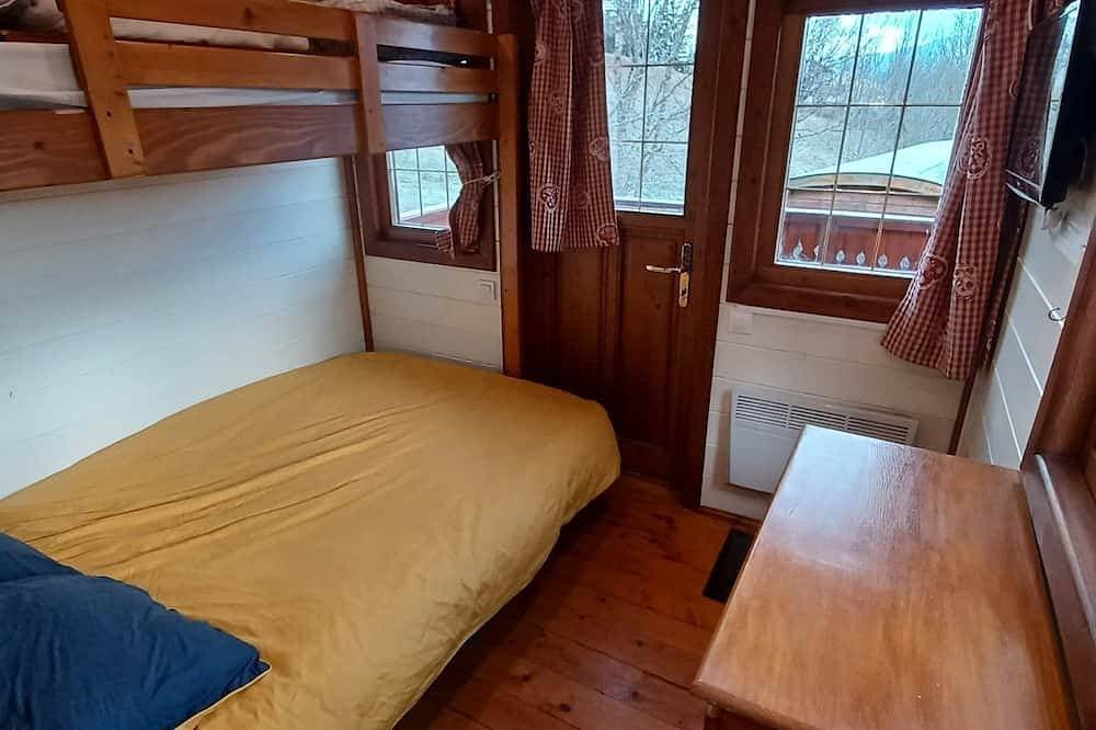 Foto 4 von 28: Mieten Sie einen komfortablen Holzanhänger auf dem Bauernhof am Vercors