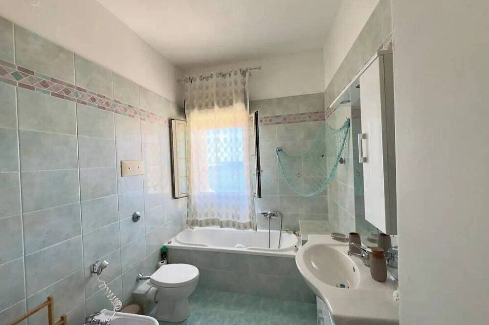Foto 5 von 13: Cozy 1-bedroom apartment in front of the sea