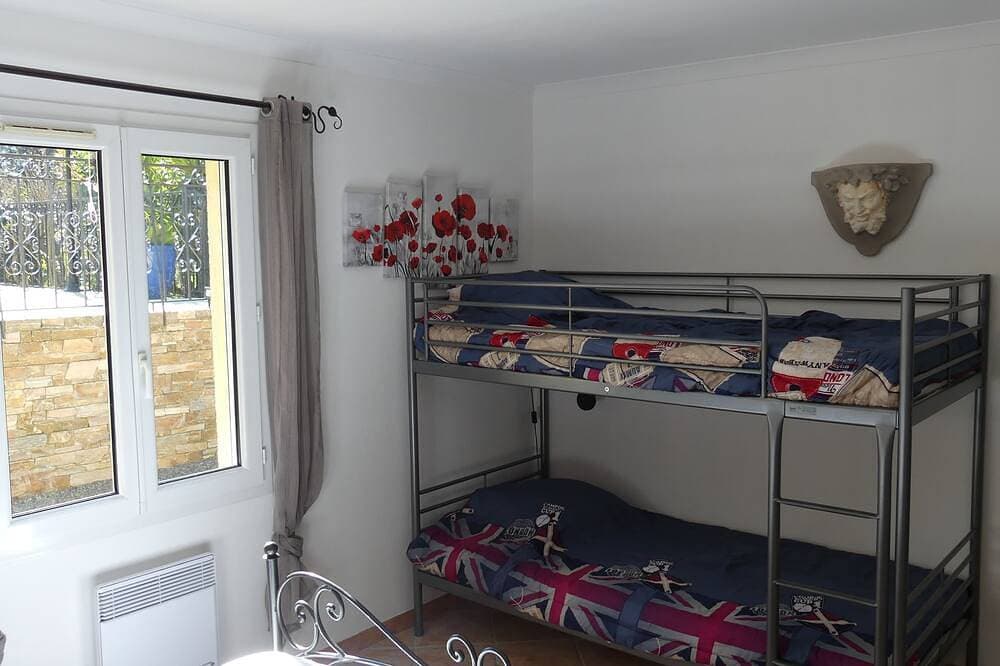 Foto 4 von 30: Charmante Villa in der Nähe von Cassis zwischen Meer / Hügeln 5mm Strände WIFI