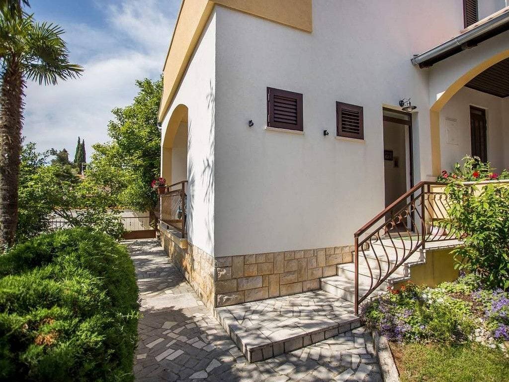 Foto 3 von 10: 1-Zimmer-Ferienwohnung mit Balkon Rovinj -a