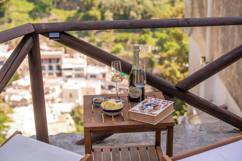 Foto 12 von 30: Carmen's House • Private Terrace in Positano - Mountain View - Peaceful Stay
