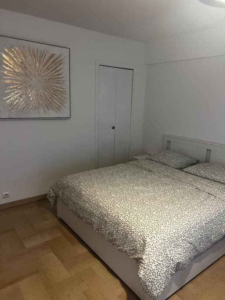 Foto 8 von 17: One-Bedroom Apartment
