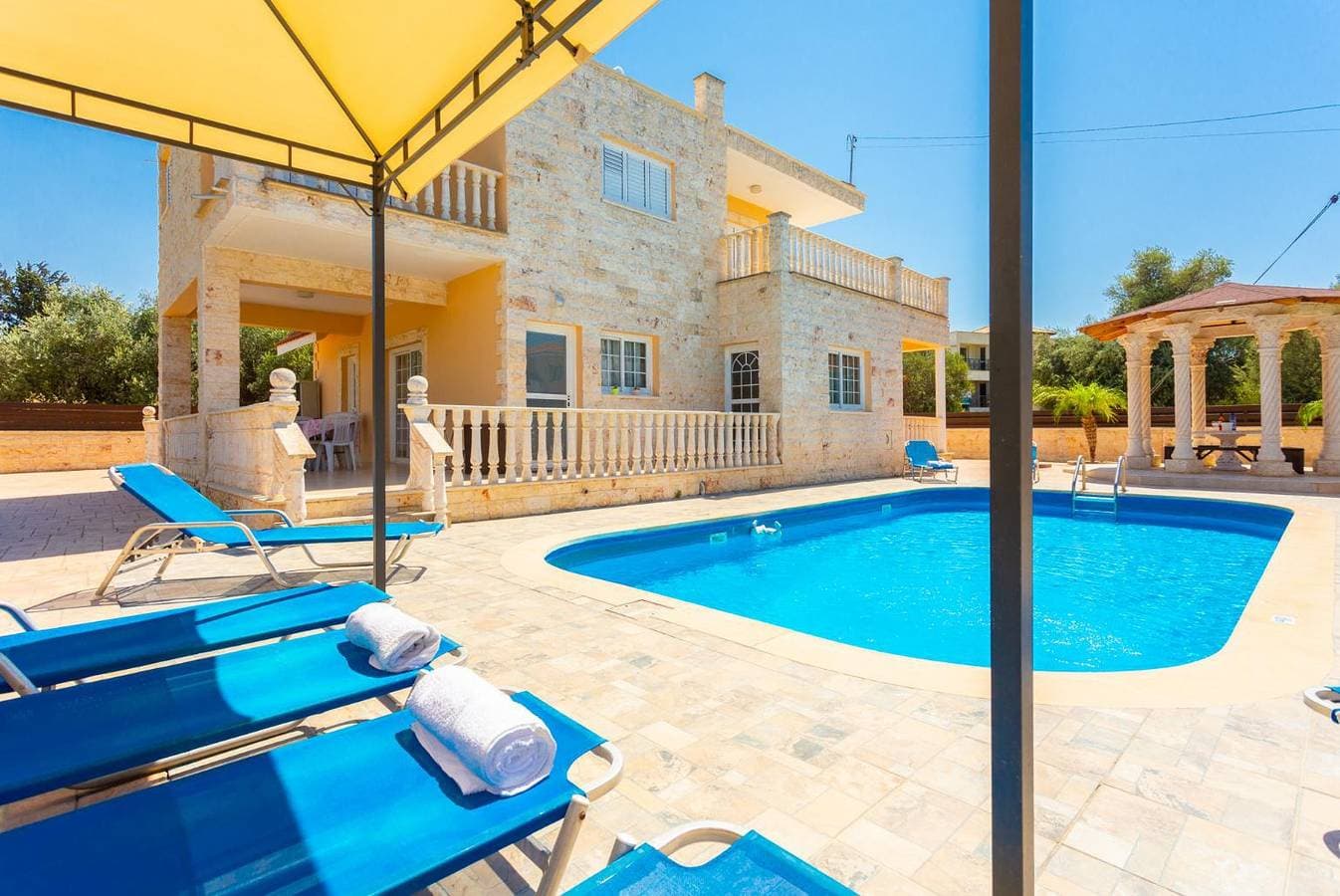 Foto 10 von 28: Villa für 7 Personen mit Garten