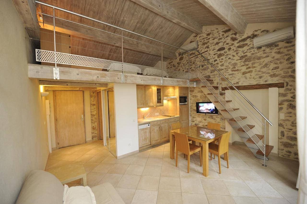Foto 5 von 5: Studio with Terrace