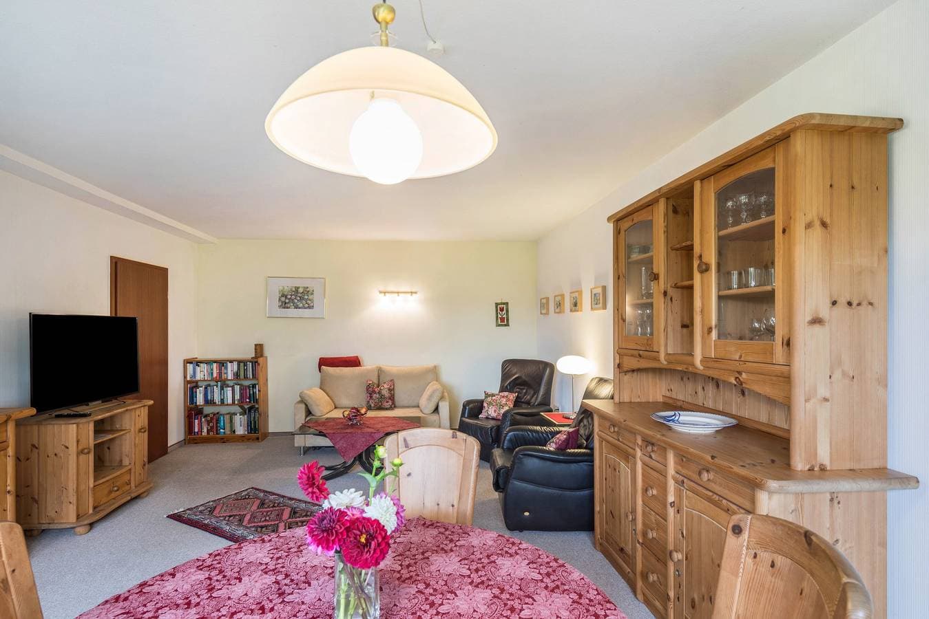Foto 6 von 24: Ferienwohnung 'Haus-Schirmer' mit Gemeinschaftsgarten und WLAN