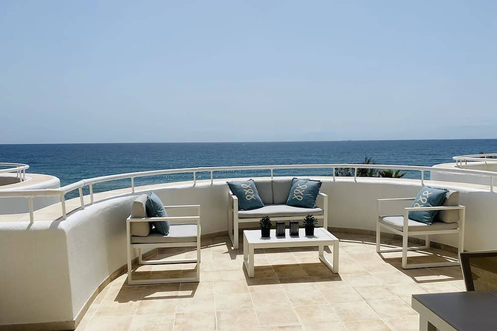Direkt am Strand Spektakuläre Wohnung, große Terrasse mit Meerblick 1