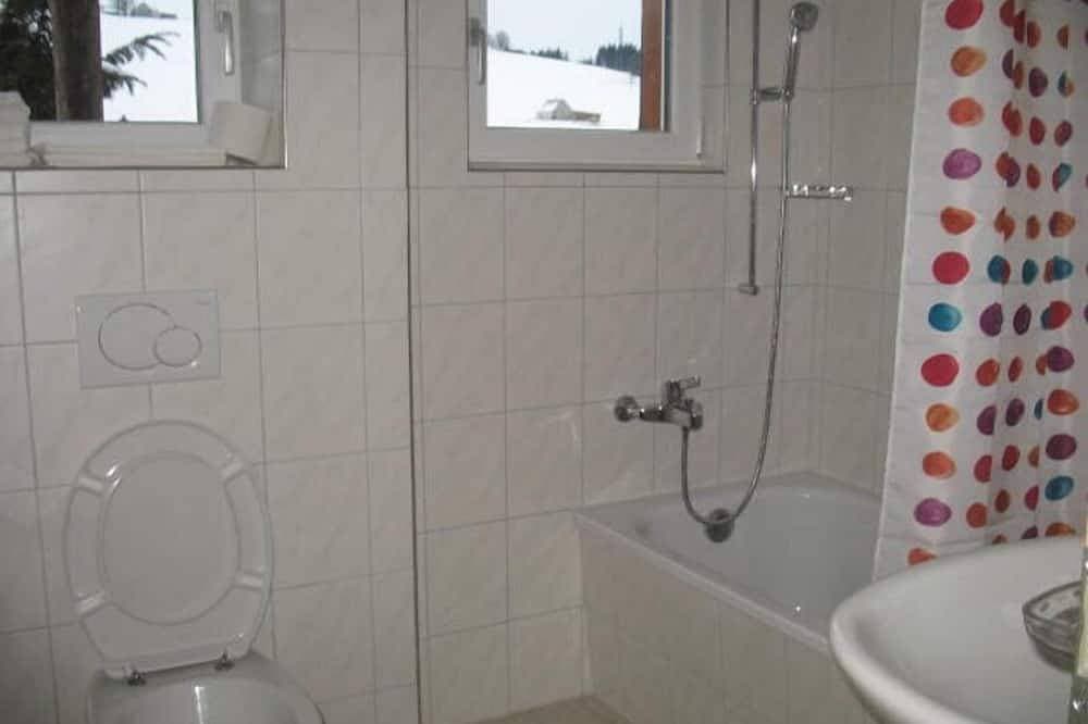 Foto 3 von 30: Großes freistehendes Ferienhaus, familienfreundlich , Traumlage, St Gallen, WLAN