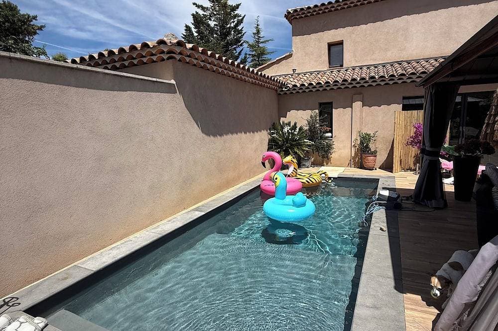 Foto 7 von 8: Studio swimming pool