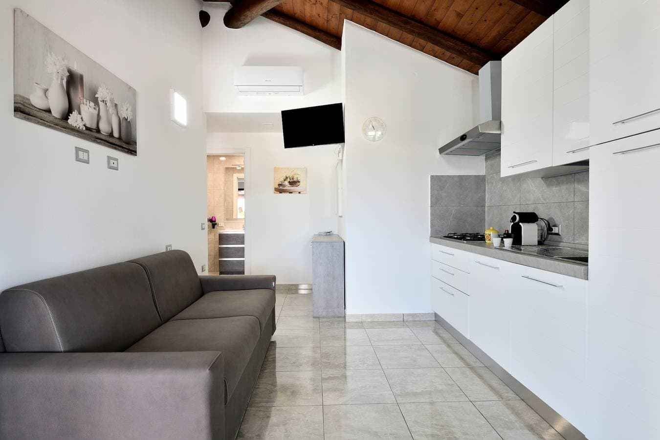 Foto 7 von 21: Ferienhaus "Pasquale Holiday" mit Meerblick, 2 privaten Terrassen und WLAN