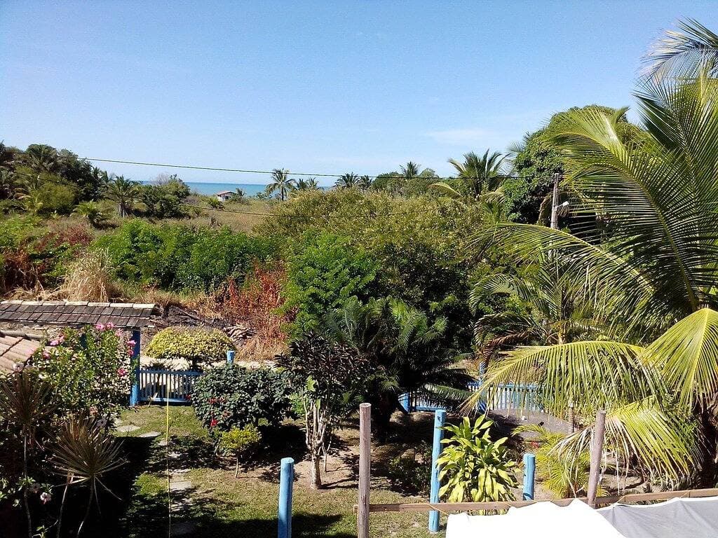 Foto 6 von 23: Haus in Cumuruxatiba prox. Klippen, Zwischengeschoss und geräumige Suite mit Meerblick