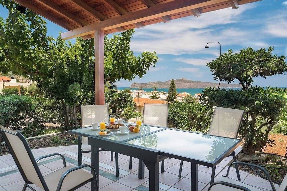 Romantic Corner - Penelope Sea View Maisonette 1