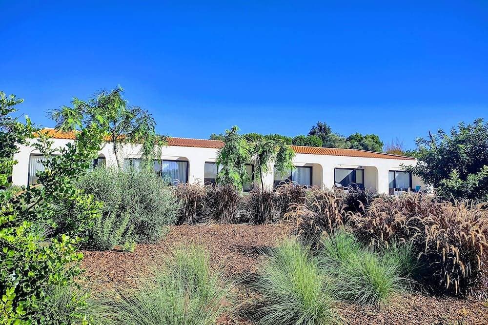Foto 6 von 27: Suites Sunny Hill fur einen wunderbaren, unbeschwerten Urlaub an der Algarve