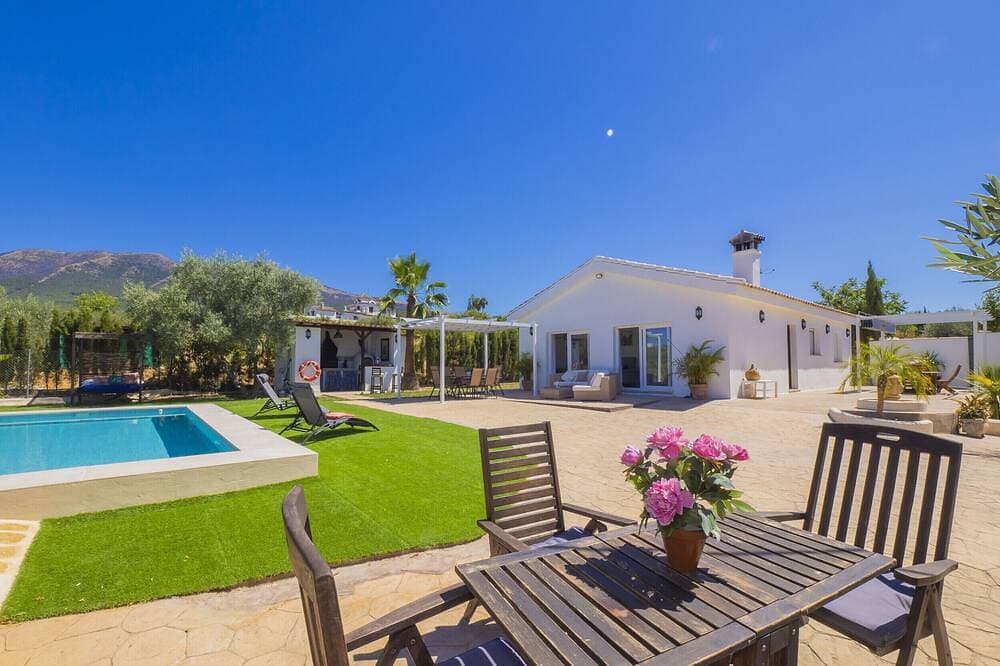 Cubo's Casa Rural Huertas de Alhaurin / privater Pool / Klimaanlage / Grill 1