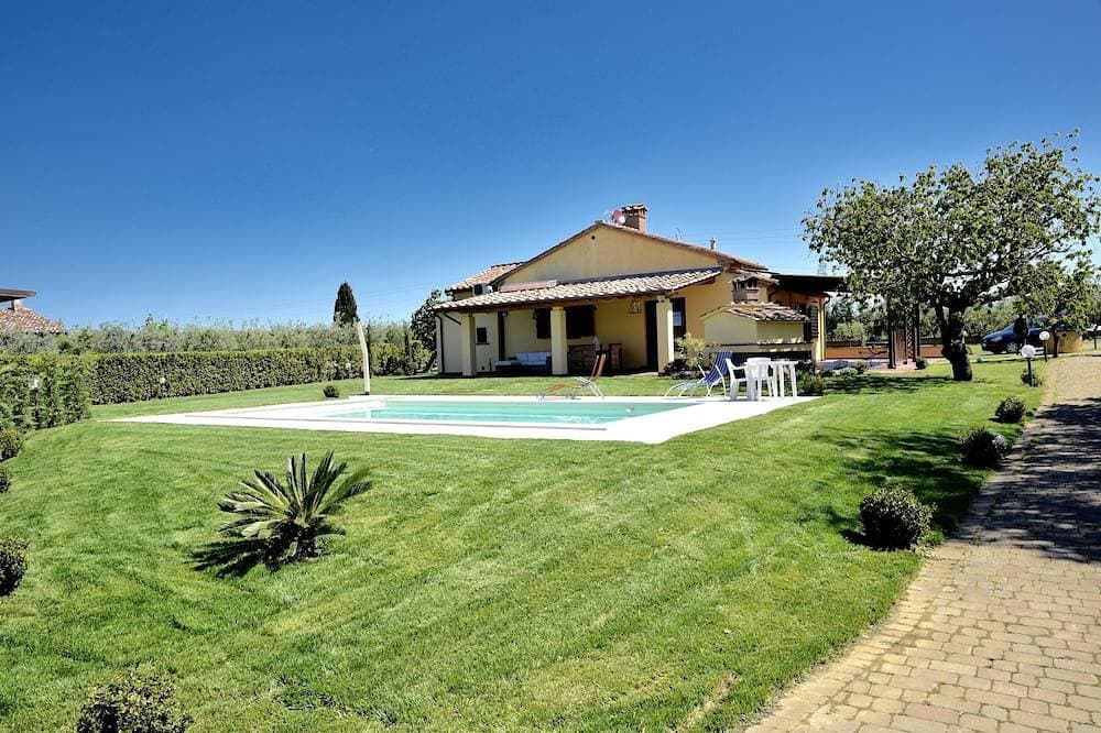 Foto 9 von 30: Villa with high comfort with pool near the sea, dish & washing maschine,