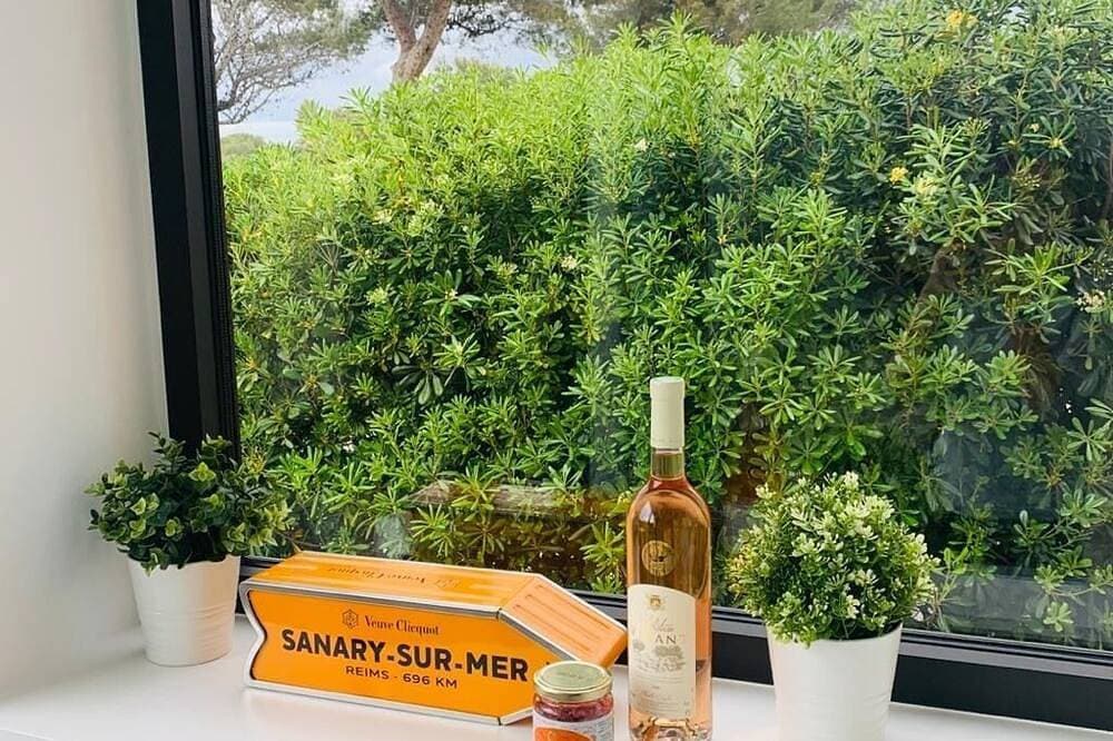 Foto 13 von 30: Appart in Haus in Sanary Meerblick, 200 Meter vom Strand von Beaucours entfernt.