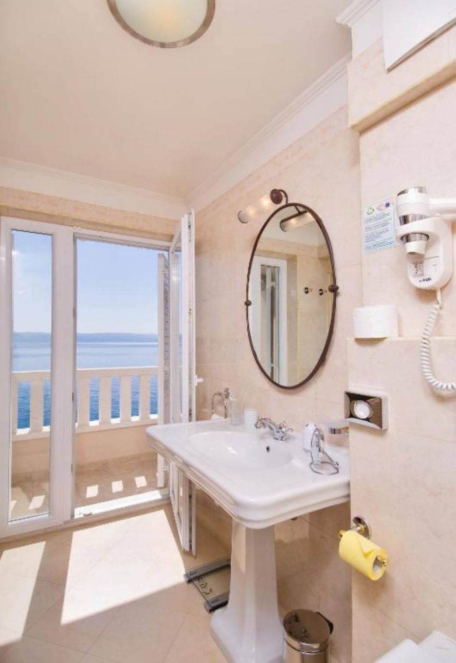 Foto 3 von 13: Apartments and Room Luxury dream