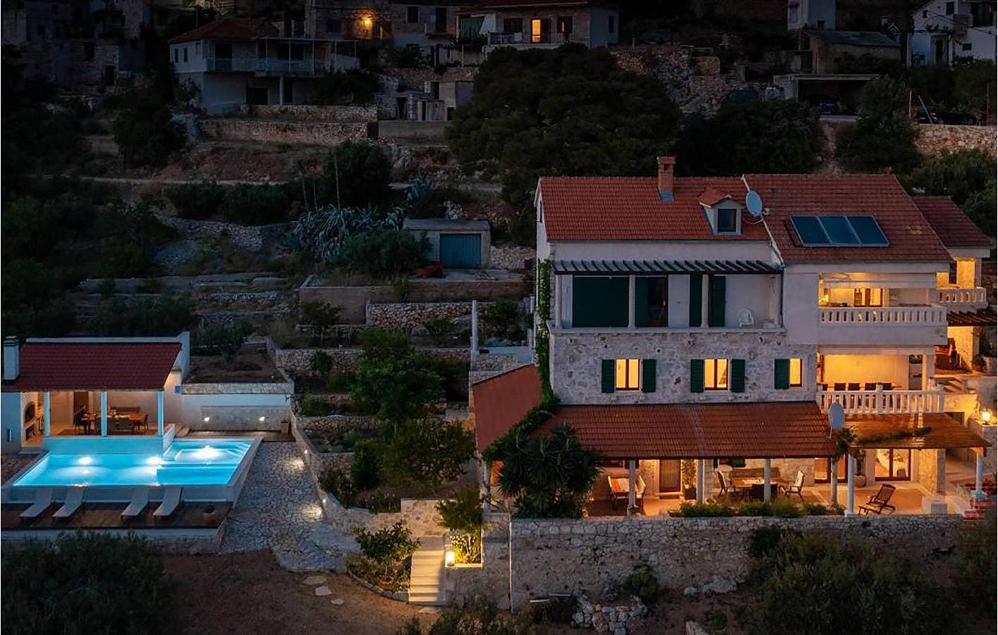 Gemütliches Apartment mit 1 Schlafzimmer, Meerblick, Pool, WLAN und Parkplatz – 900 m vom Strand entfernt 1
