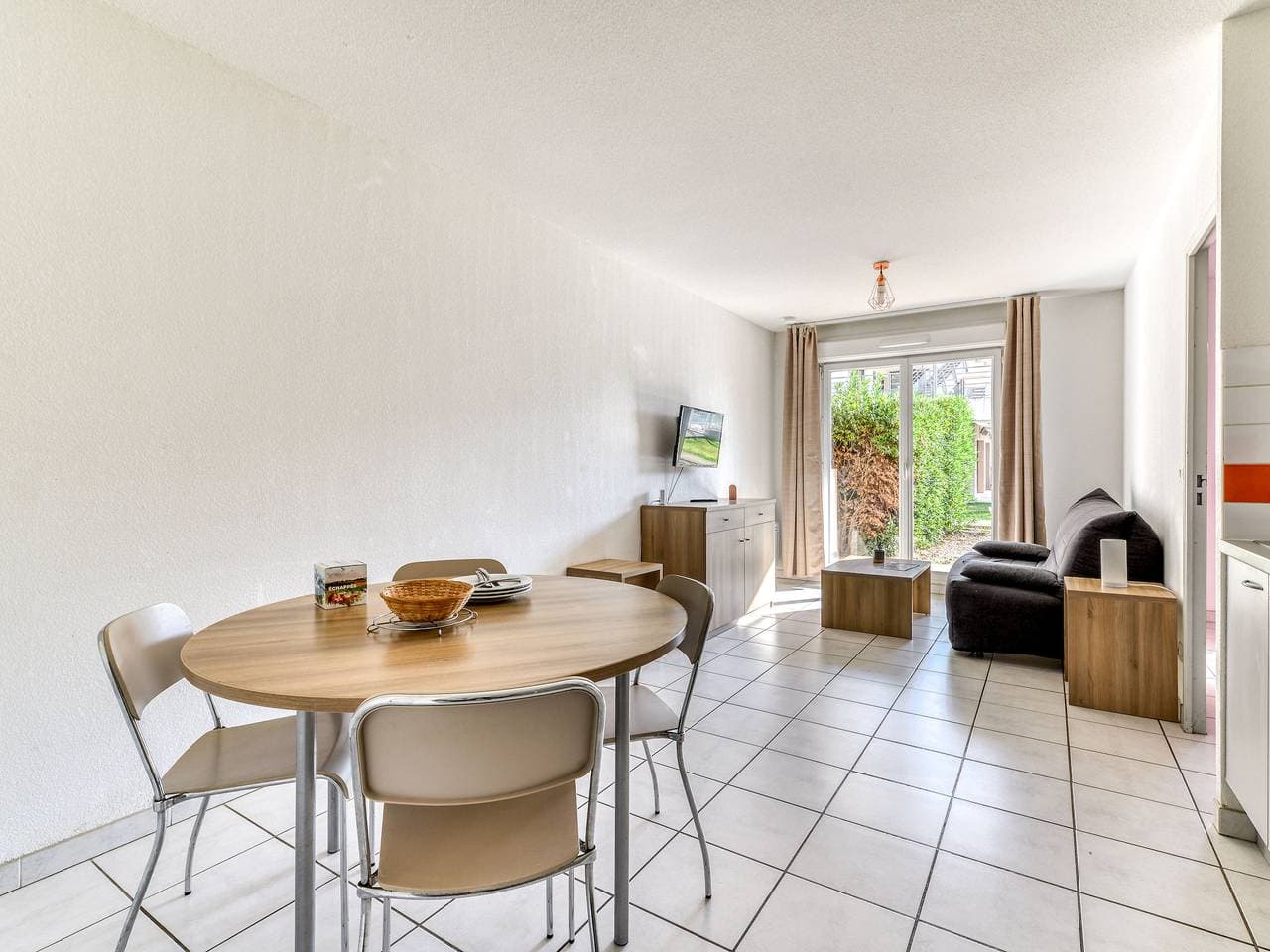 Foto 2 von 20: Ferienwohnung für 4 Personen mit Balkon/Terrasse