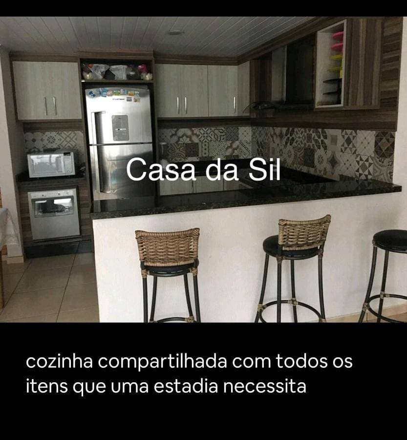Foto 7 von 30: Quarto Deluxe em Foz piscina wifi estacionamento cozinha