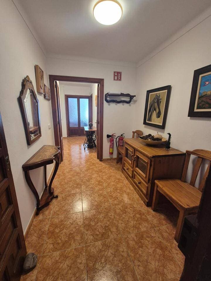 Foto 9 von 18: Two-Bedroom Apartment