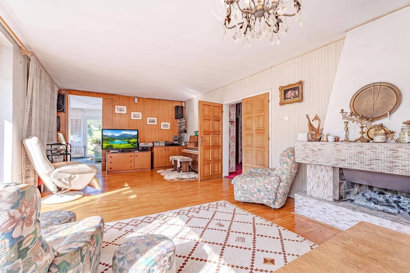 Foto 4 von 26: Villa Evita – Vintage House with Pool in Pohorje