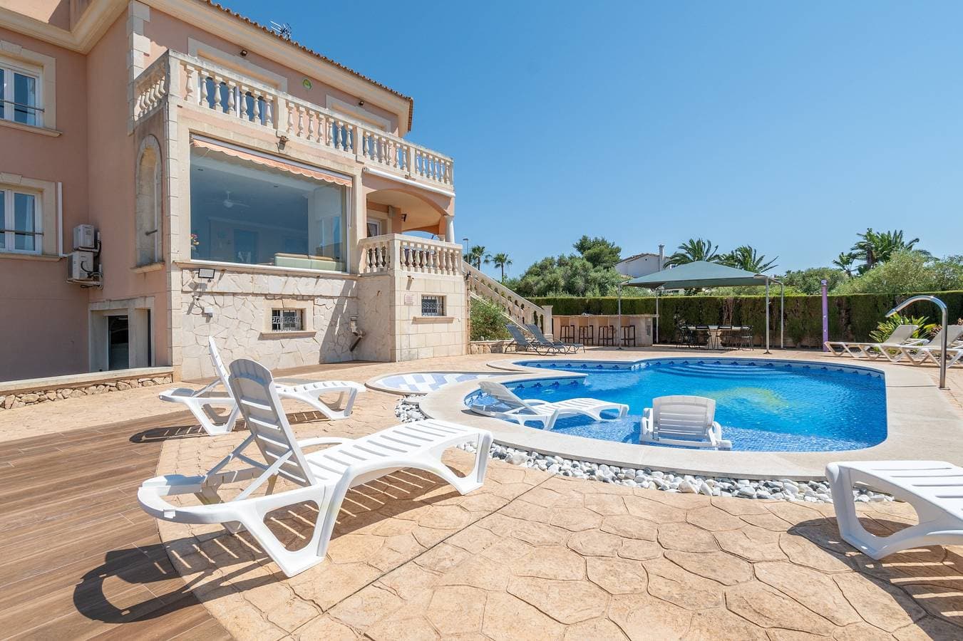 Foto 2 von 33: Villa 'Can Martinez' mit privatem Pool, WLAN und Klimaanlage