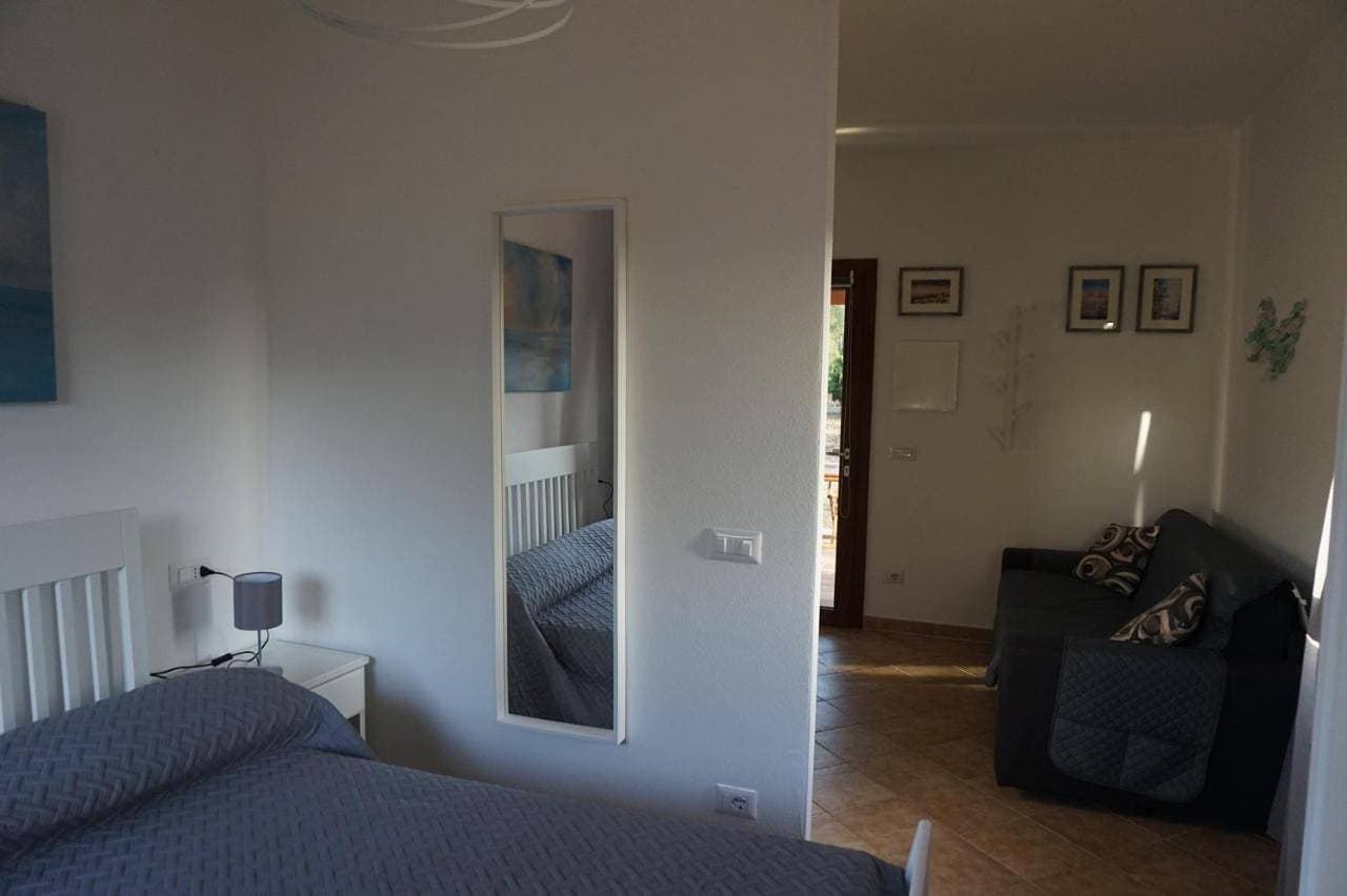 Foto 10 von 49: One-Bedroom Apartment