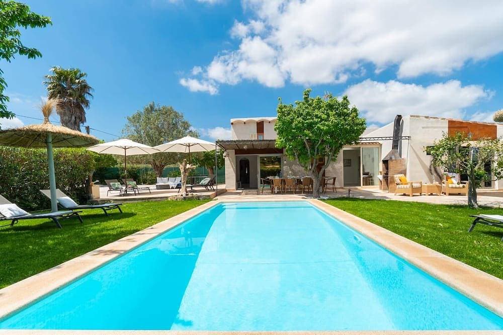 Foto 8 von 30: Atemberaubendes Haus in Manacor mit privatem Swimmingpool, der sowohl drinnen.