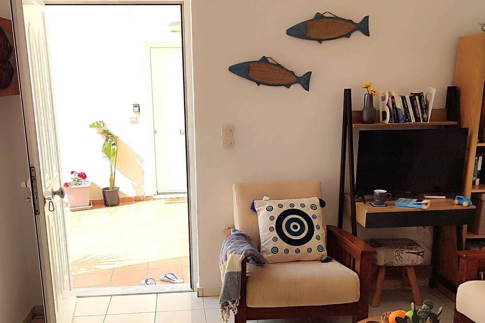 Foto 12 von 30: Gemütliches Ferienhaus neben Sandstrand, für 5 Personen, mit zwei Geschossen 75 m2 in Almyrida
