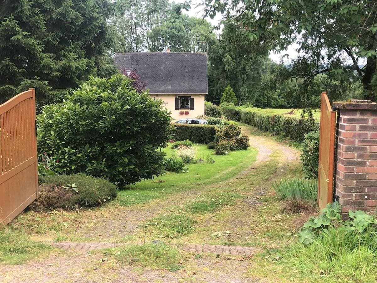 Foto 9 von 52: Three-Bedroom House
