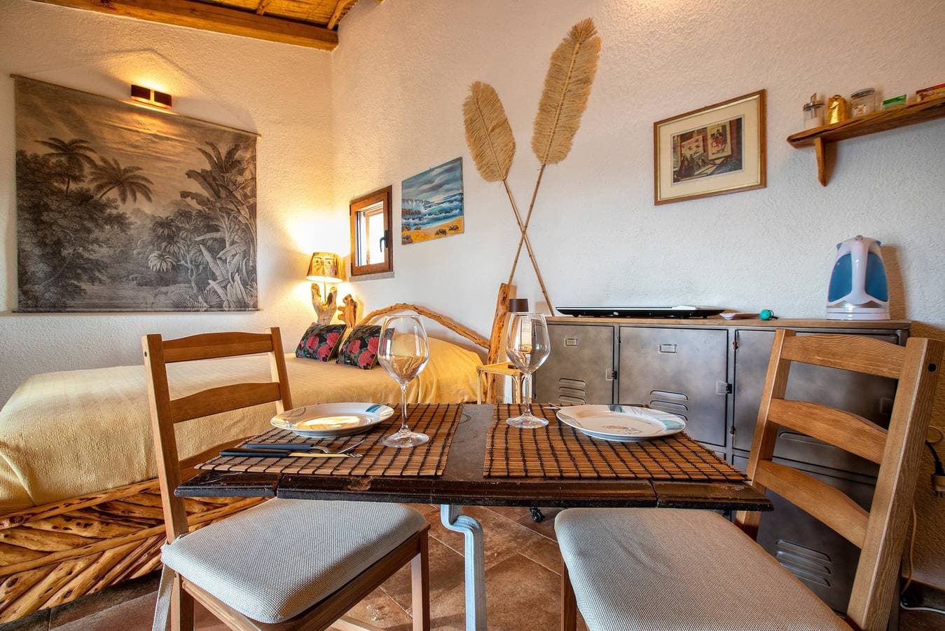 Foto 5 von 20: Einzimmerapartment 'Stazzo Jana' mit Meerblick, privater Terrasse und Klimaanlage