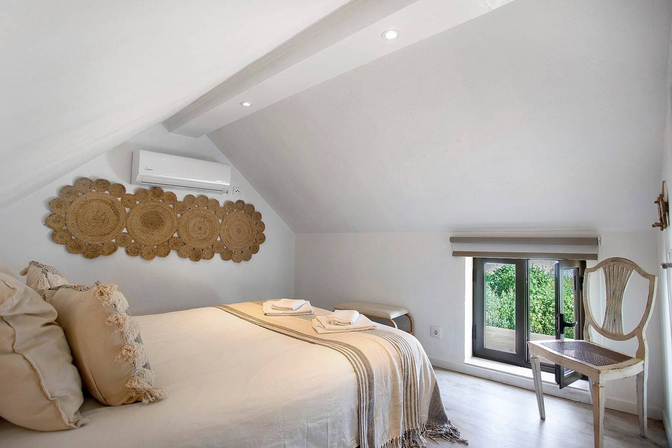 Foto 12 von 33: Ferienhaus 'River Sun' mit privatem Pool, WLAN und Klimaanlage