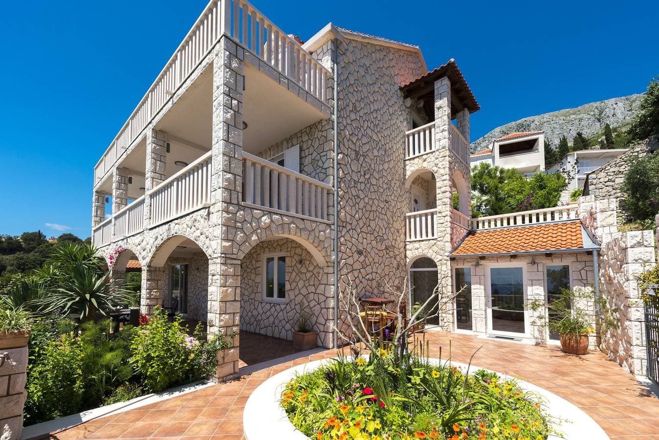 Foto 2 von 71: Luxus Villa fuer 10 Gaeste mit beheizten Pool und atemberaubenden Meerblick