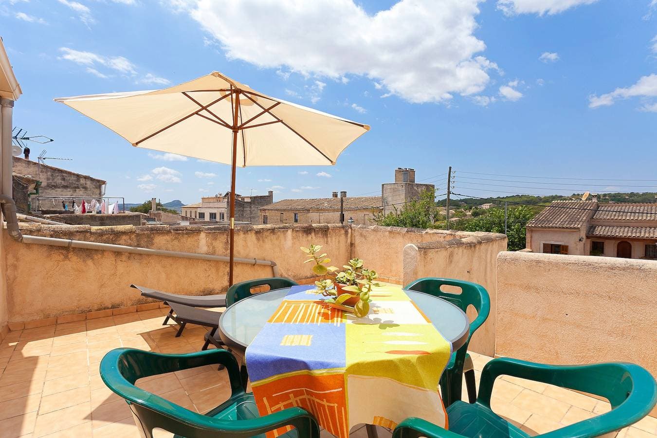 Foto 2 von 15: Ferienhaus "Sa Raval" mit Bergblick, WLAN und Terrasse
