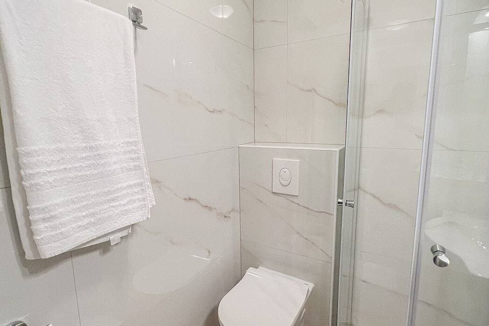 Foto 5 von 30: Kleines Ferienhaus mit Pool,Terrasse,Meerblick,Grill, WiFi,Familienurlaub, ruhig