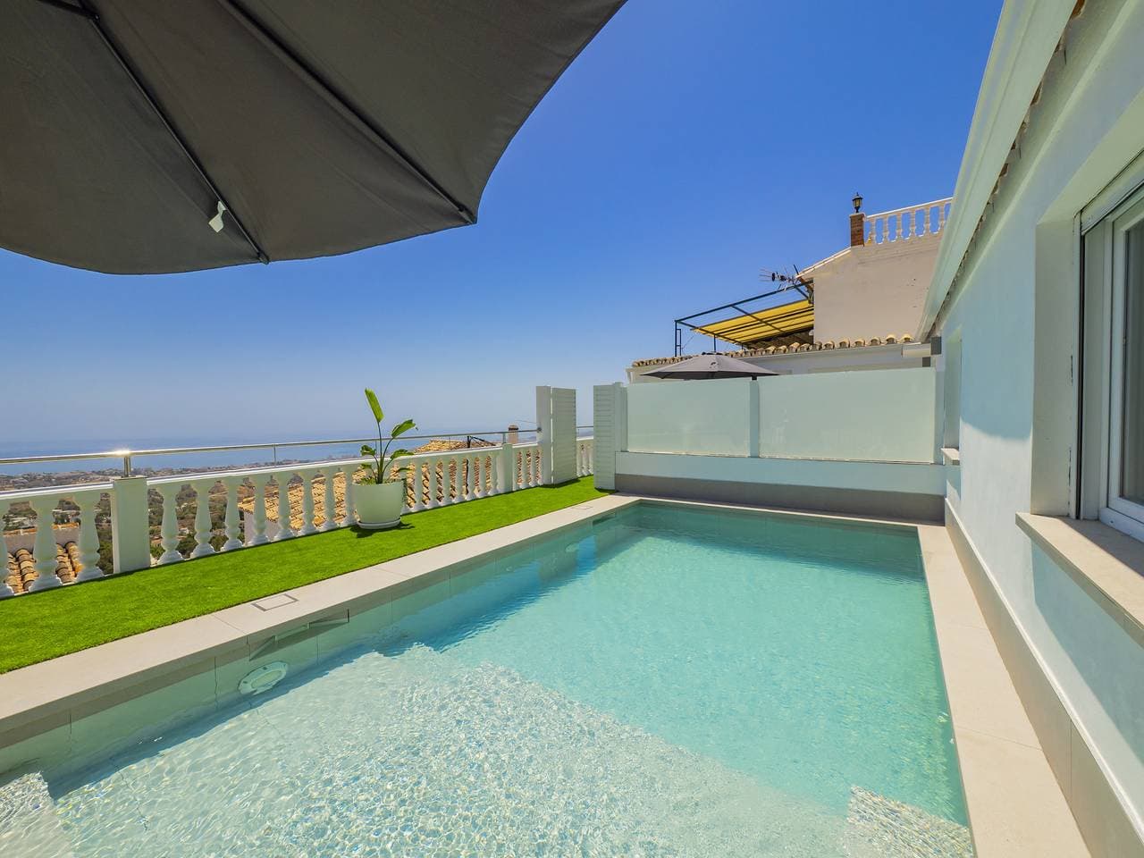 Foto 4 von 68: Cubo's La Santa Maria Mijas Pool & Sea View